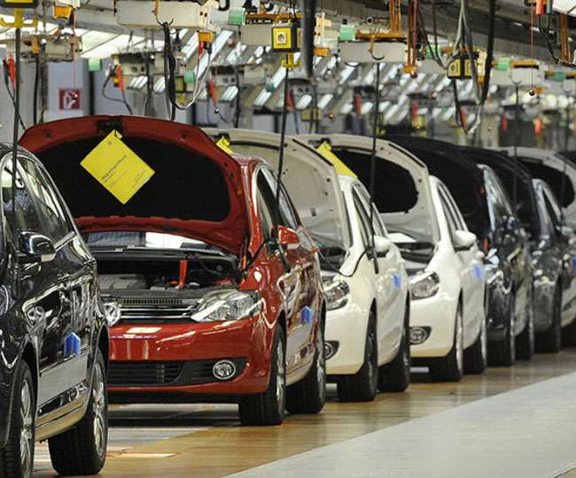 Jagran Explainer: Russia-Ukraine war set to impact automobile prices  worldwide; cars likely to get expensive in India too