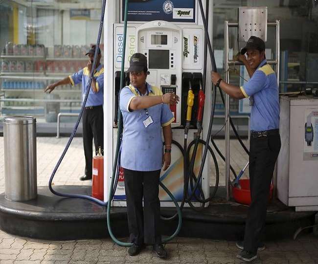 Petrol, Diesel Prices, Jan 28 Updates: Fuel rates continue to remain stable | Check here
