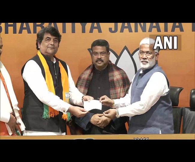 Ahead of UP Polls, Congress bigwig RPN Singh joins BJP, says 'new chapter of political journey begins'