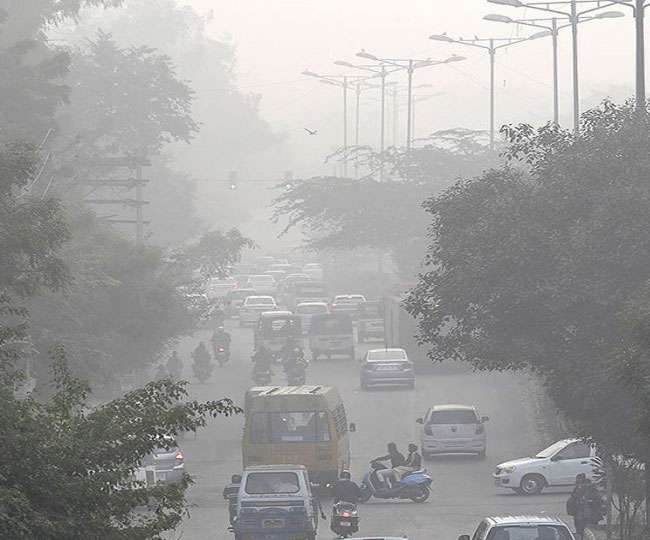 Light rains predicted in Delhi from Jan 5-7 as mercury dips to 6.8 degrees Celsius; AQI in 'very poor' category