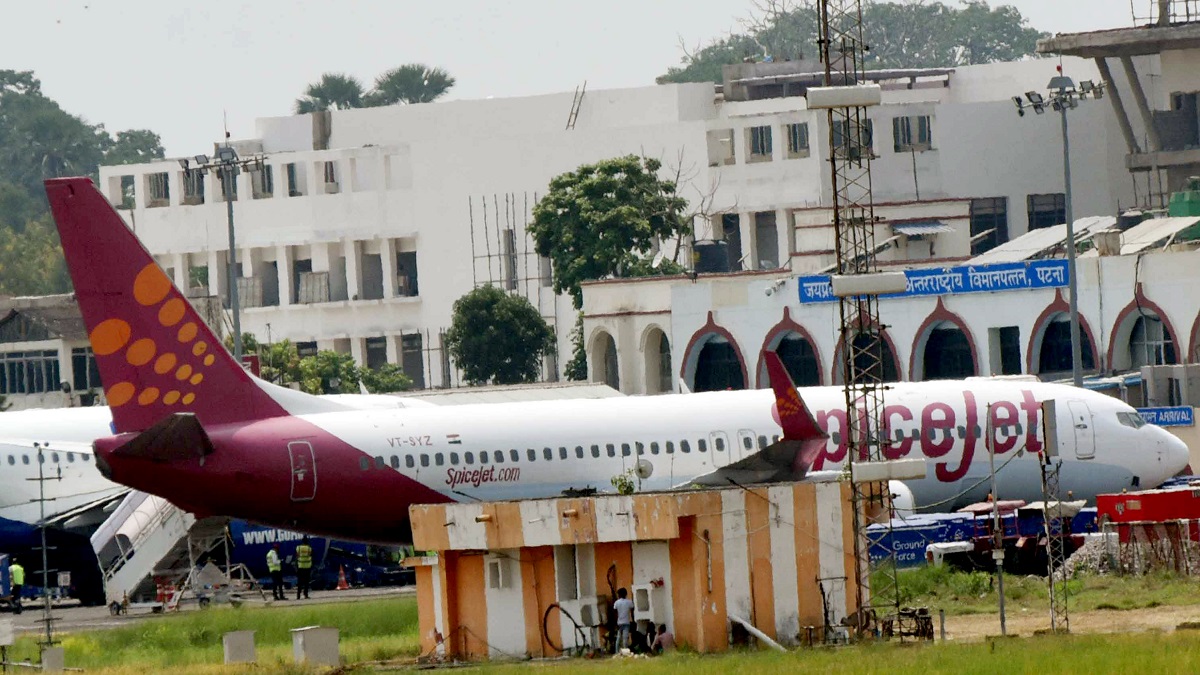 SpiceJet's Dubai-Madurai Flight Delayed After Technical Snag; 9th Incident  In 24 Days