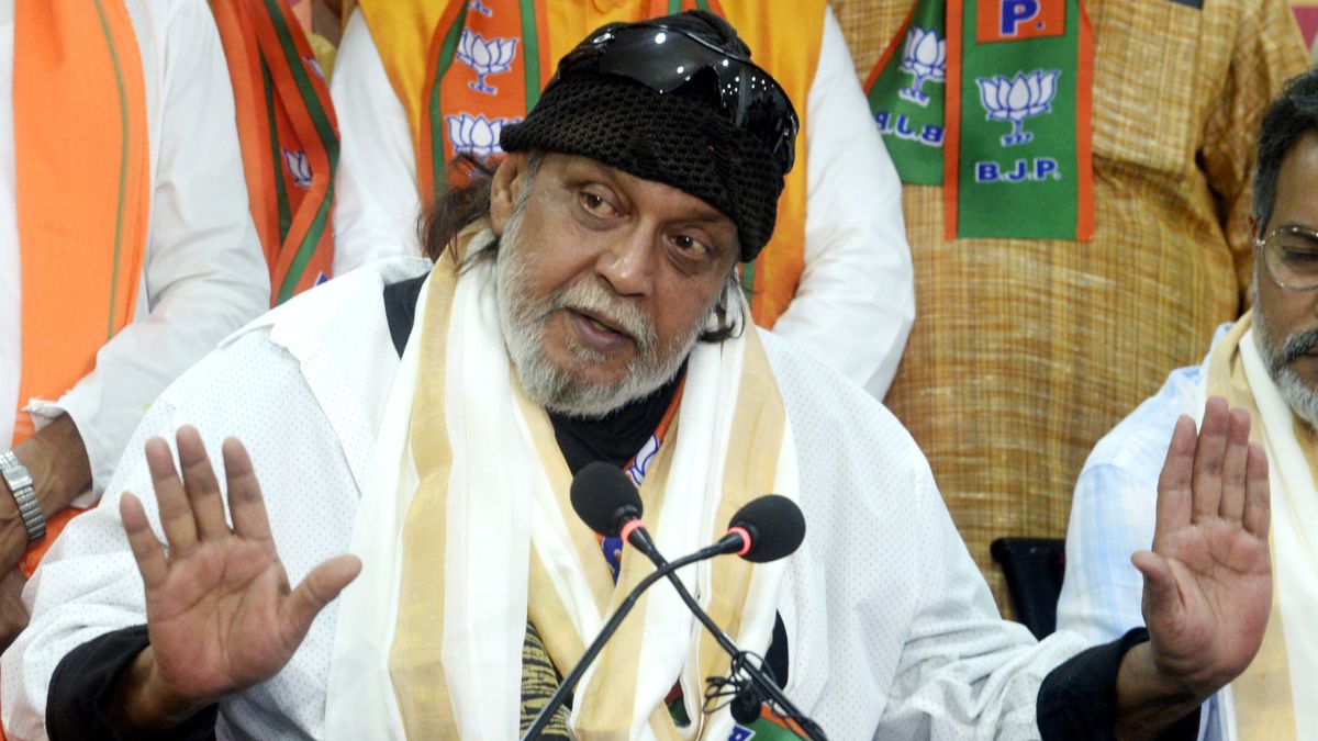 Mithun Chakraborty Slams Trinamool Over Party's Poribortan Slogan