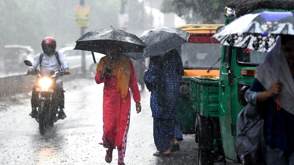 Relief For Delhiites As Heavy Rains Lash Parts Of City; More Downpour  Predicted In Next Six Days