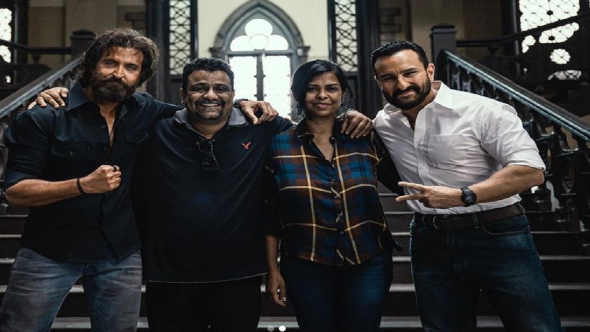 Hrithik Roshan Calls It A Wrap On Vikram Vedha Set, Says 'Mind Flooded With Happy Memories'