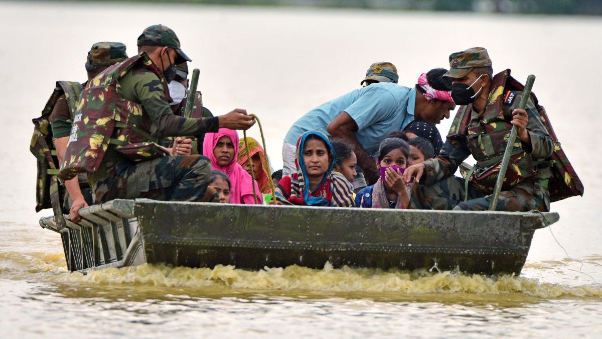 Assam Flood: PM Modi Assures All Help To State Govt As Death Toll Jumps To 107 | 10 Points