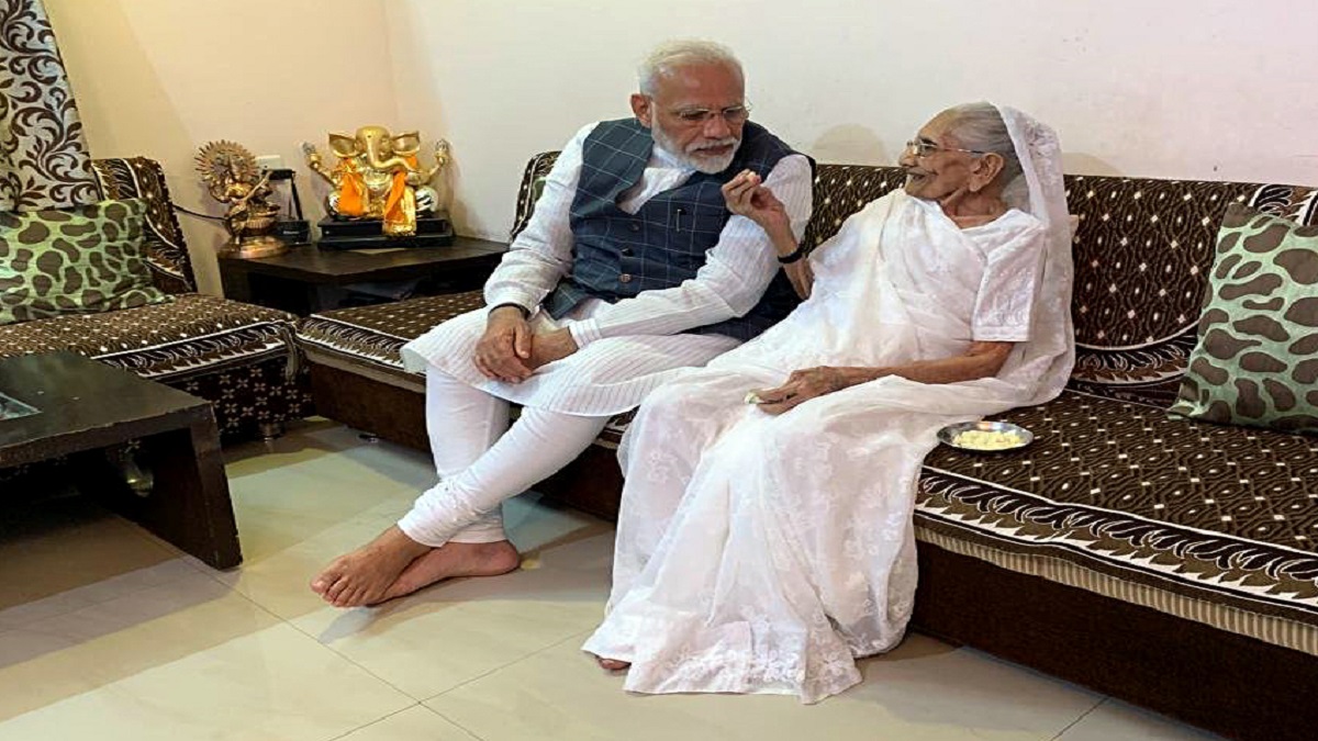 'Maa... This Isn't A Mere Word': PM Modi Meets Mother Heeraben On Her 100th Birthday