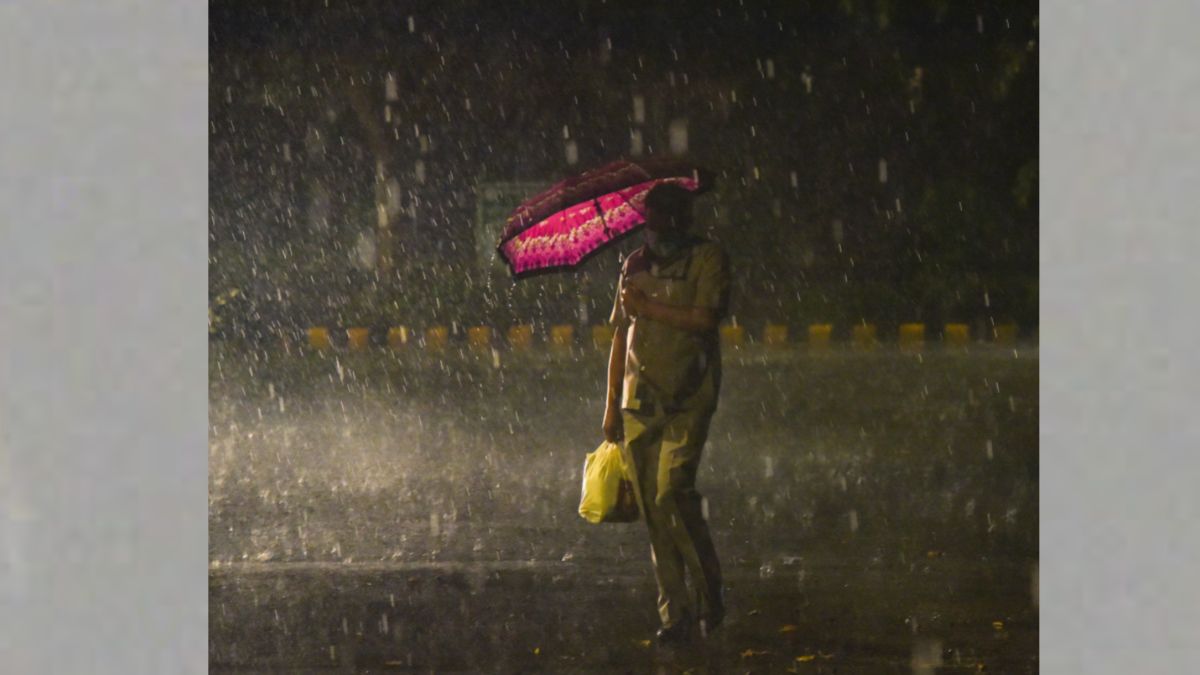 Delhi-NCR Weather Updates: Overnight Rains Bring Pleasant Morning; Check Forecast For Next 6 Days here