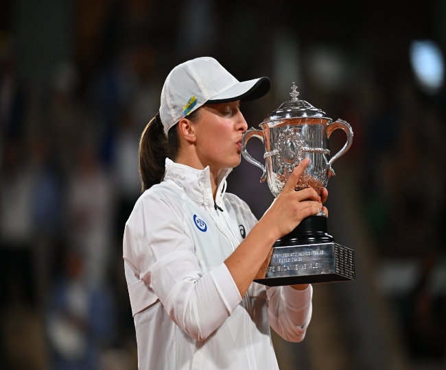 Iga Swiatek Clinches Second French Open Title, Beats Coco Gauff In Final