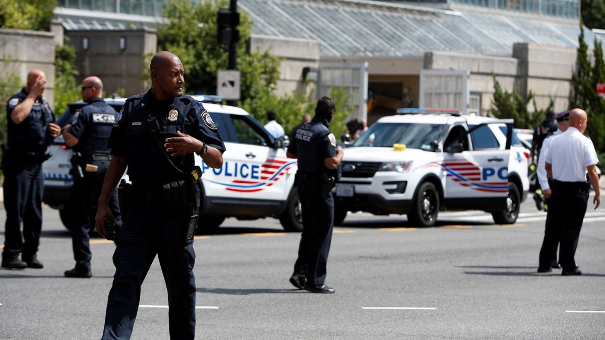 Shooting In Washington DC; 1 Killed, Cop Among 3 Injured