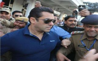 Salman Khan summoned by Mumbai court for allegedly misbehaving with journalist