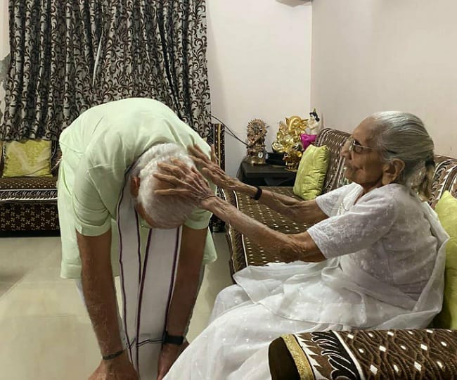 PM Modi meets mother Heeraben at her Gandhinagar residence