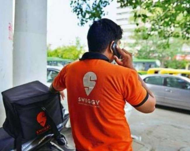 Swiggy Suspends 'Genie' Service Temporarily, Shuts Down Supr Daily