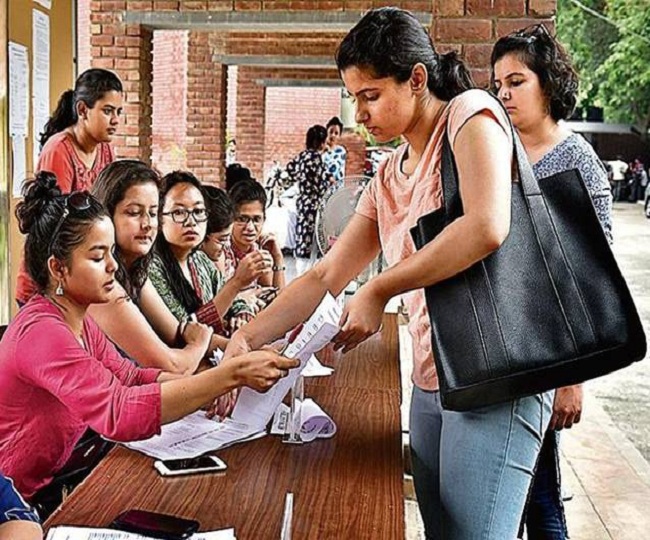 Jagran Explainer: What is 'centenary chance' - Delhi University's offer to complete your degree