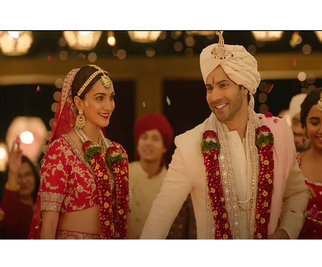 Varun Dhawan goes 'jug jugg jeeyo' as he shares a sweet message for Alia  Bhatt after wedding with Ranbir Kapoor, watch video | Entertainment News,  Times Now