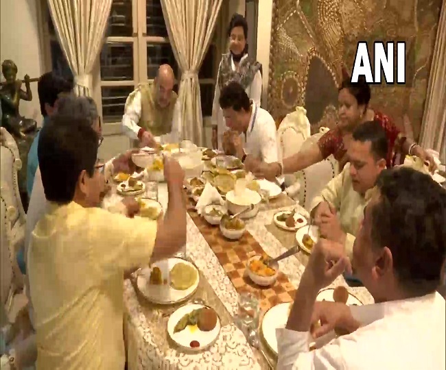 Home Minister Amit Shah dines at BCCI chief Sourav Ganguly's residence in Kolkata