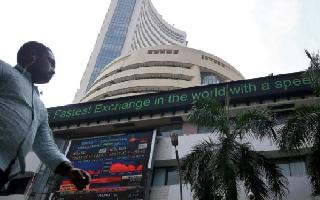 Sensex slips for 3rd day, declines 106 points in choppy trade