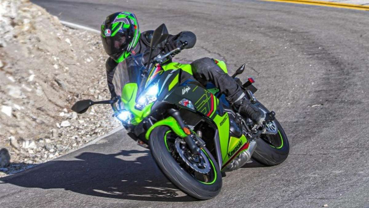 Kawasaki ninja 650 discount on road price