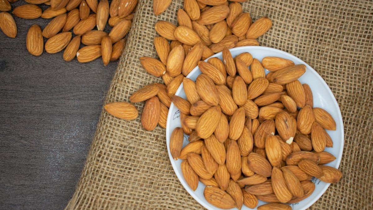 Benefits Of Almonds: 6 Reasons Why They Are A Must In Your Daily Diet