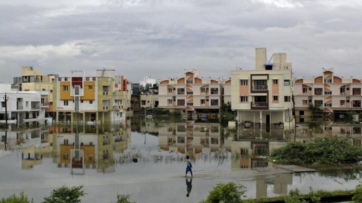 Tamil Nadu Schools Closed Till Nov 14 As IMD Issues Alert For Heavy ...