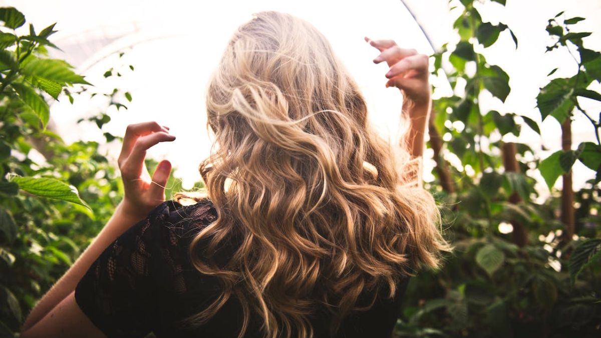 6 Effective Haircare Tips To Manage And Reduce Split Ends