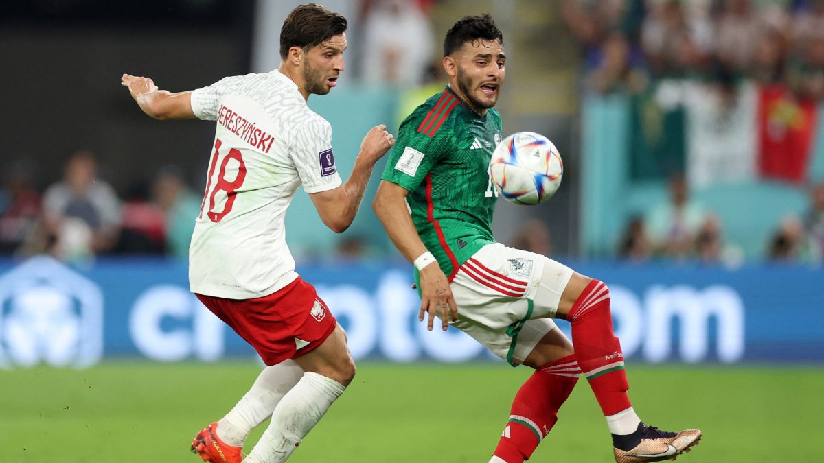 FIFA World Cup 2022: Lewandowski Misses Penalty As Poland vs Mexico Clash Ends In Goalless Draw