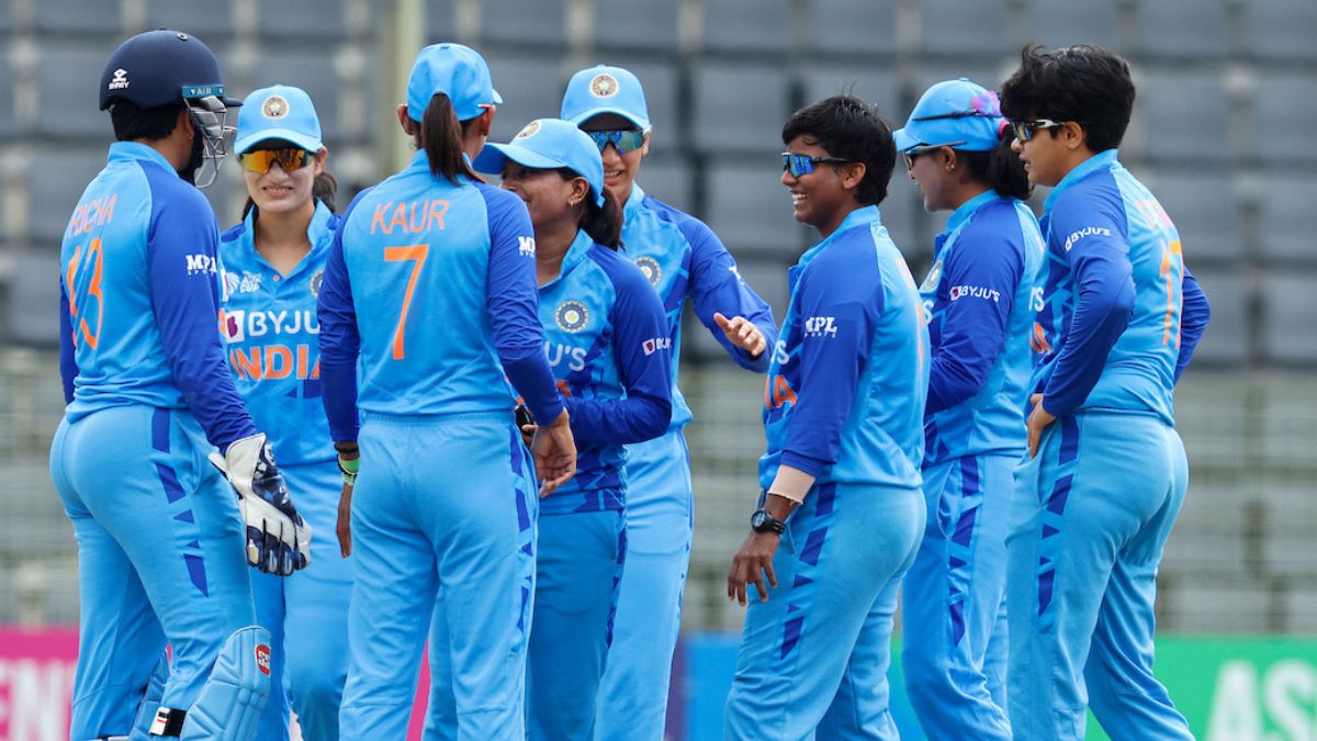 Women's Asia Cup: Deepti, Shafali Guide India To Final, Beat Thailand ...