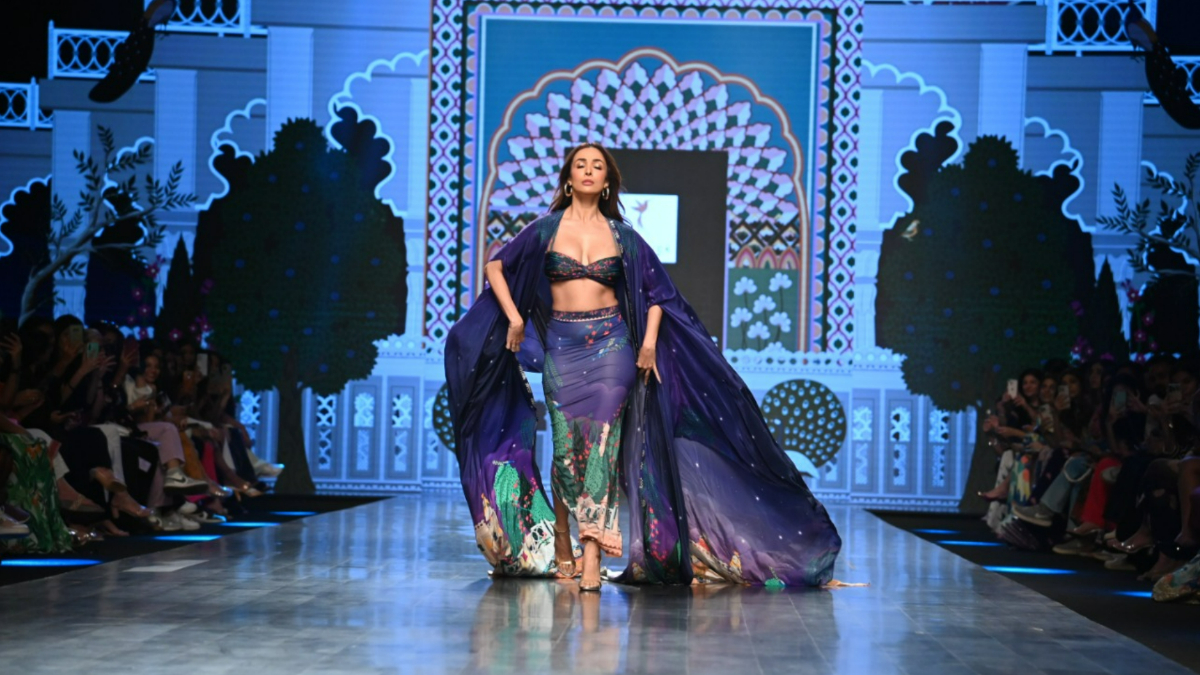 Malaika Arora Lakme Fashion Week 2022 Malaika Arora Lakme Fashion Week 2022