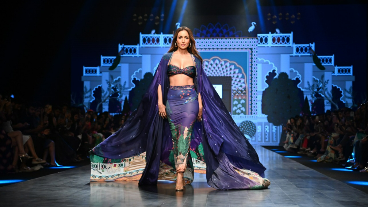 Malaika Arora Lakme Fashion Week 2022 Malaika Arora Lakme Fashion Week 2022