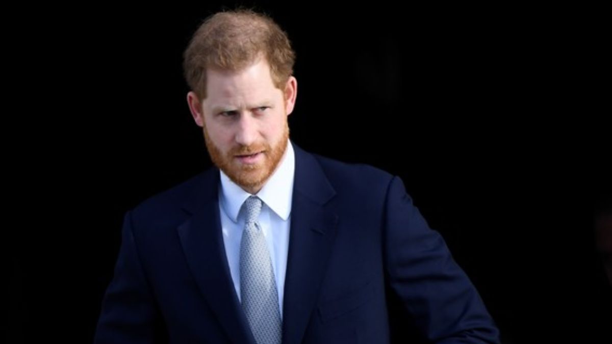 Prince Harry, Elton John And Others Accuse Daily Mail of Phone-Tapping: Law Firm
