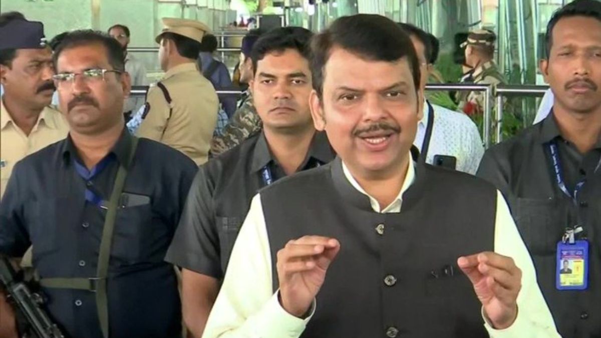 ‘Tried Your Best But Can’t Finish Me’: Devendra Fadnavis Takes Swipe At Uddhav Thackeray