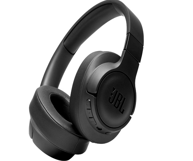 Best Over Ear Headphones Under 10000 Surround Yourself With Immersive 