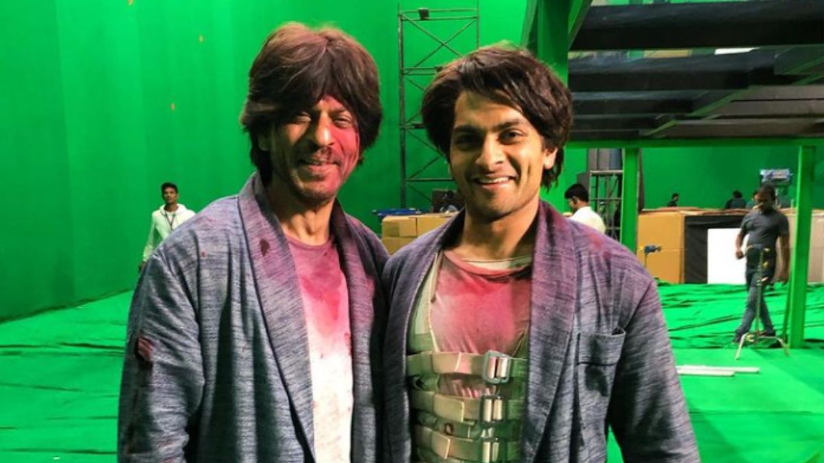 Shah Rukh Khan Poses With His Stunt Double In 'Brahmastra' BTS Picture | See Here