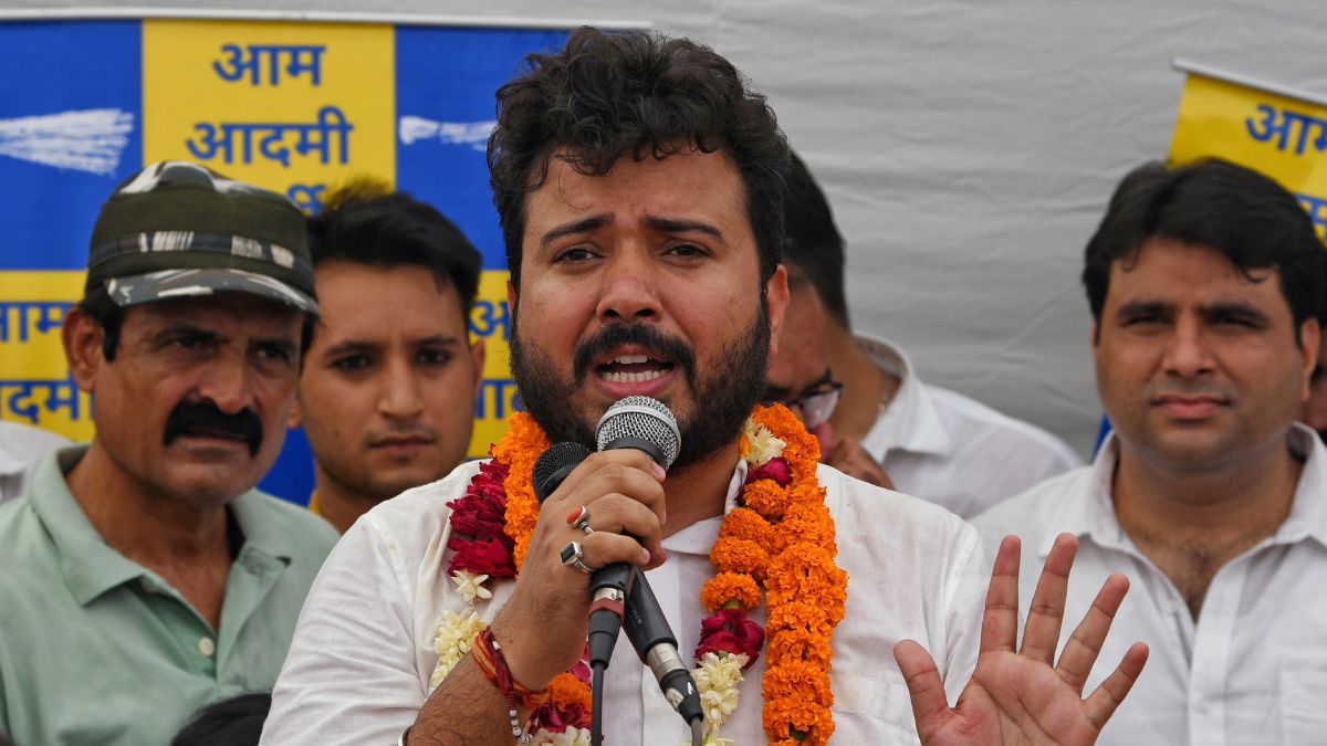 AAP's MCD Poll In-Charge Durgesh Pathak Called For Questioning In Delhi Liquor Policy Scam