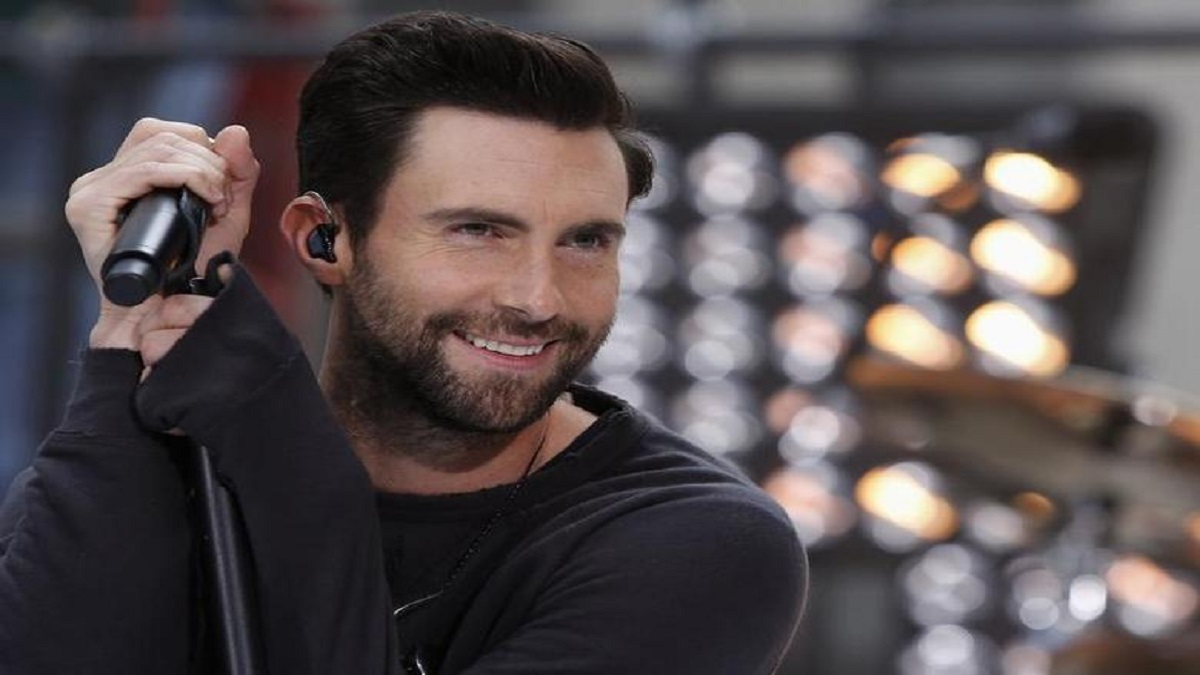 Maroon 5 Singer Adam Levine Cheating On Wife Behati Prinsloo? Here's What Latest Buzz Is 