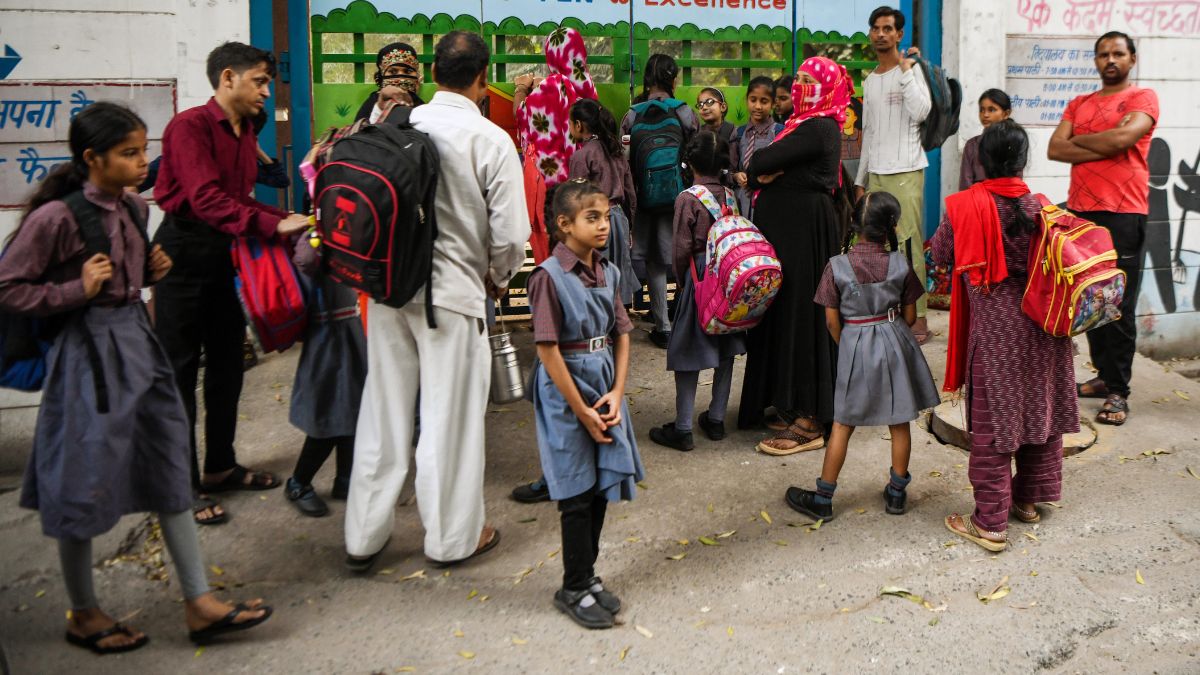 Delhi Govt Issues Advisory To Schools Amid Heatwave Alert; Avoid ...