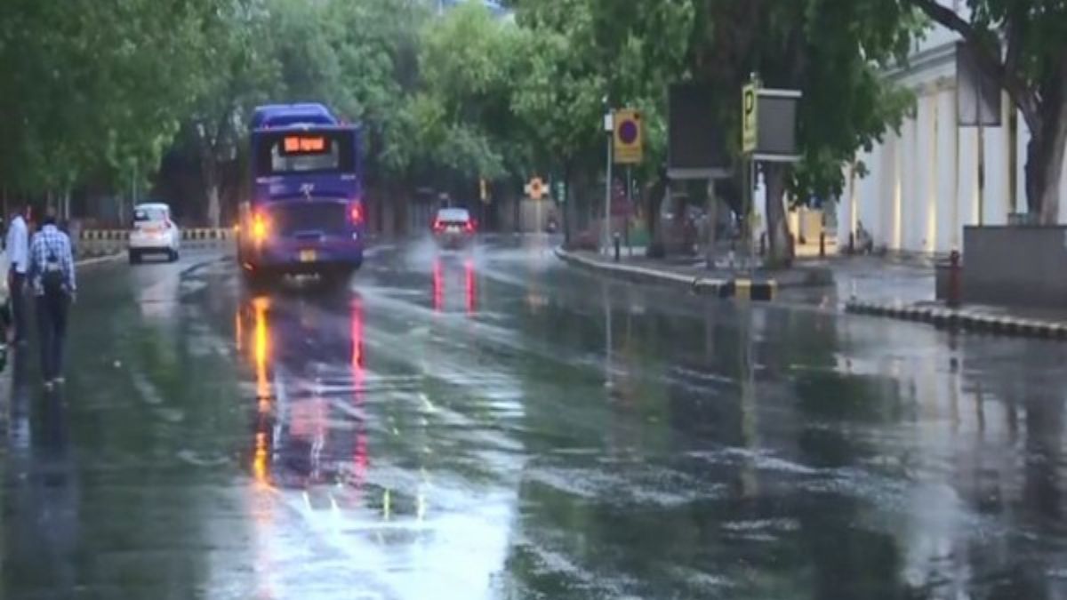 weather-updates-rain-likely-to-continue-in-delhi-today-himachal