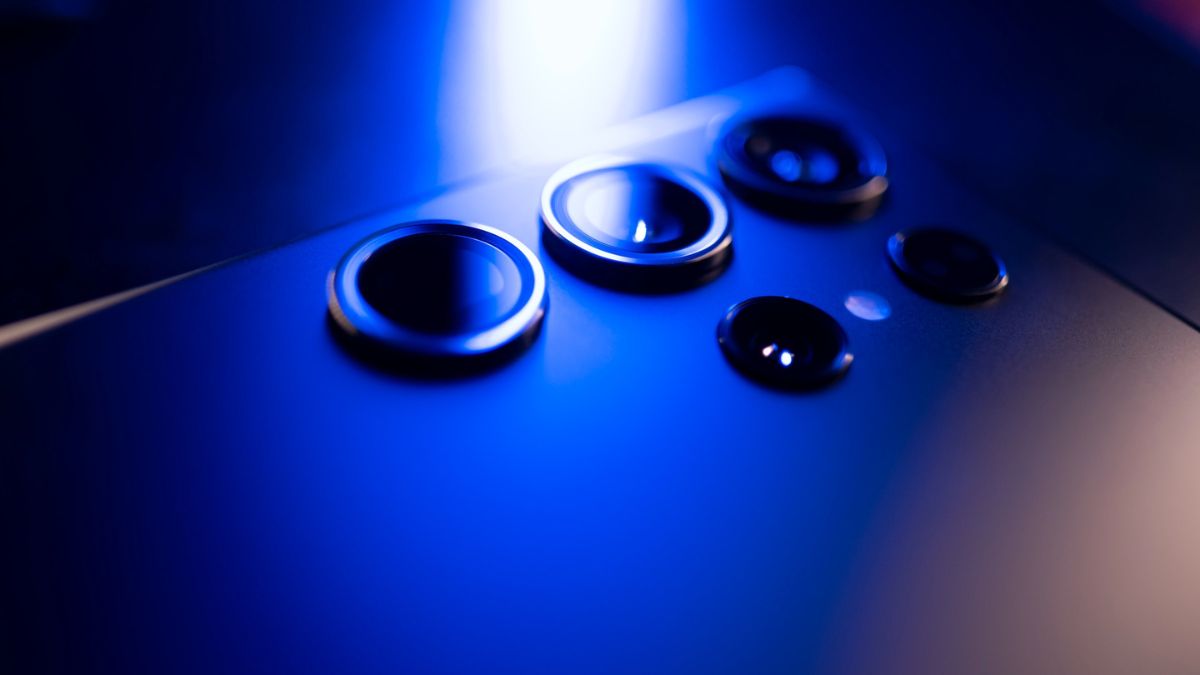 Samsung Galaxy S24 Ultra Could Cut Down On Cameras Report Samsung Galaxy S24 Ultra Could Cut Down On Cameras Report