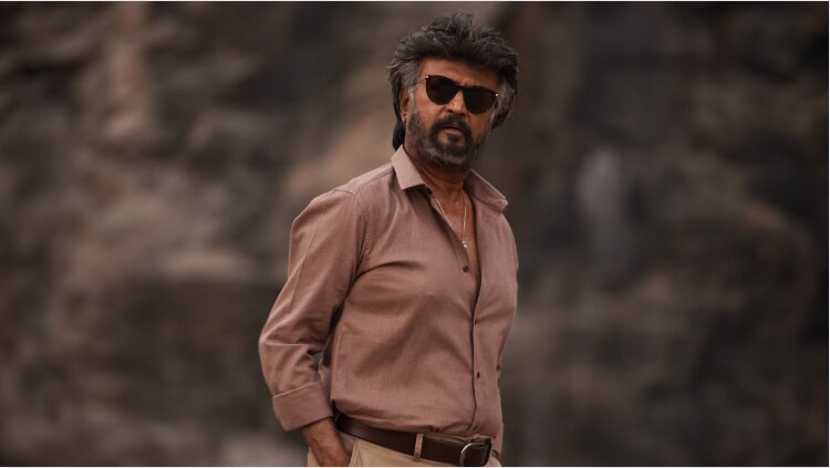 jailer-twitter-review-rajinikanth-starrer-promises-best-climax-with-perfect-blend-of-powerful-dialogues-and-intense-action-scenes