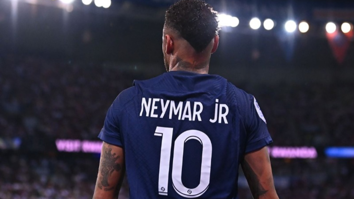 Paris Saint-Germain thank Neymar Jr, a club legend