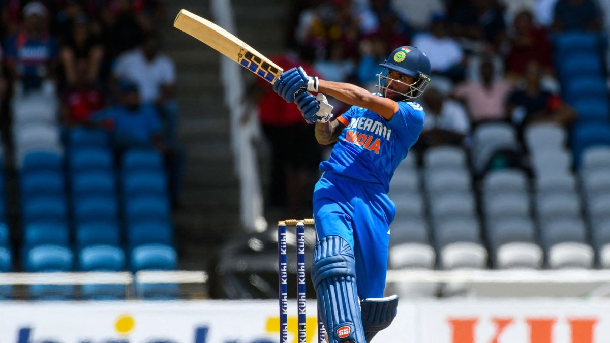 aakash-chopra-bats-for-tilak-varma-for-no4-spot-in-odi-after-his-consistent-t20i-run