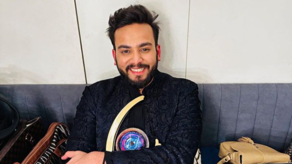 bigg-boss-ott-2-winner-elvish-yadav-claims-receiving-28-cr-votes-in-just-15-minutes-during-grand-finale-watch-video