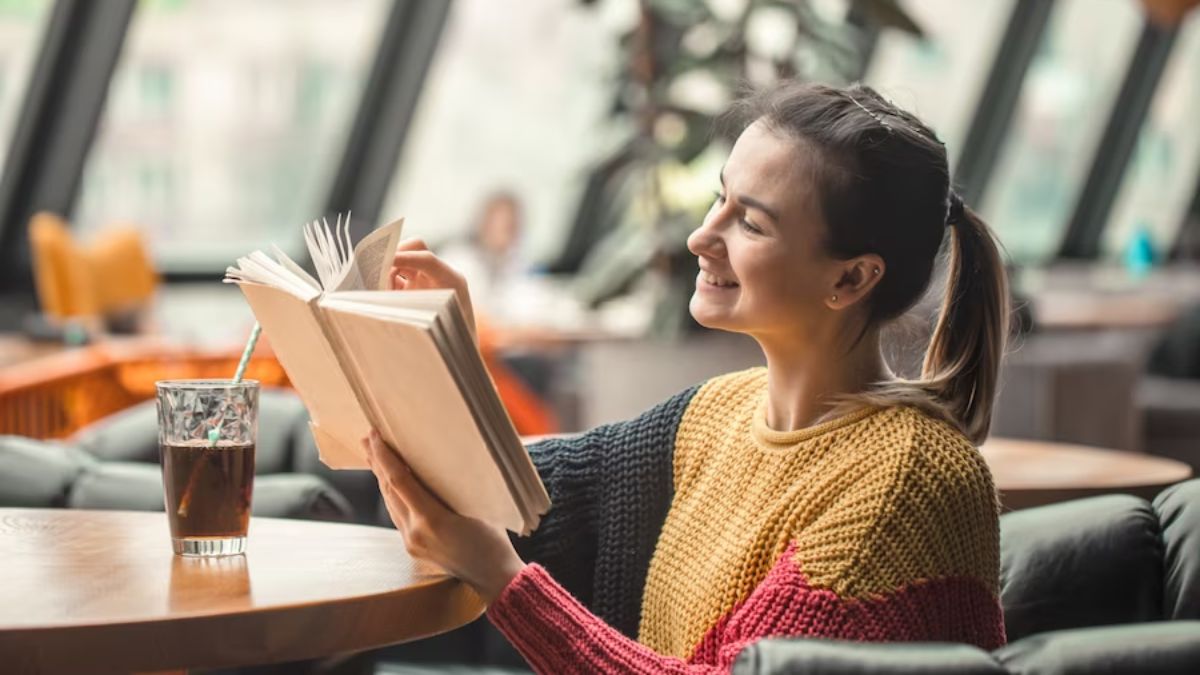 National Book Lovers Day 2023: Top 10 Best Quotes By Popular Authors About  Life, Success And Love