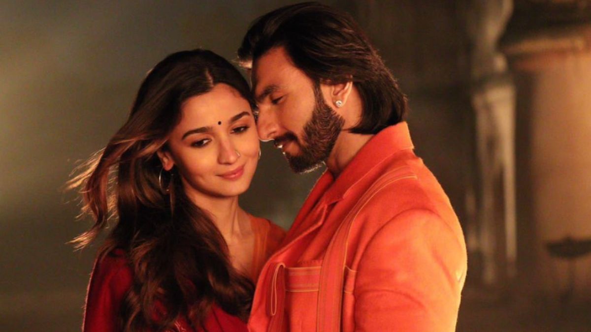 rocky-aur-rani-kii-prem-kahaani-box-office-collection-day-6-alia-bhatt-ranveer-singh-starrer-inches-closer-to-rs-70-crore-mark