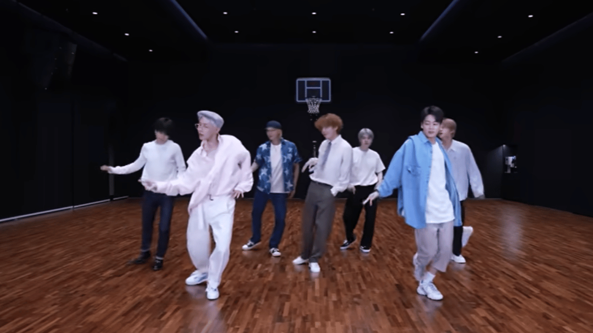 BTS Dances To Bobby Deol’s Jamal Kudu Song; Jungkook, Jimin, V, RM, Jin ...