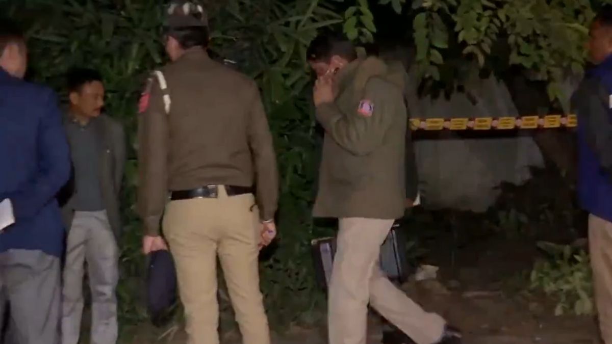 Blast Near Israeli Embassy In Delhi, Police Find Letter Addressed To ...