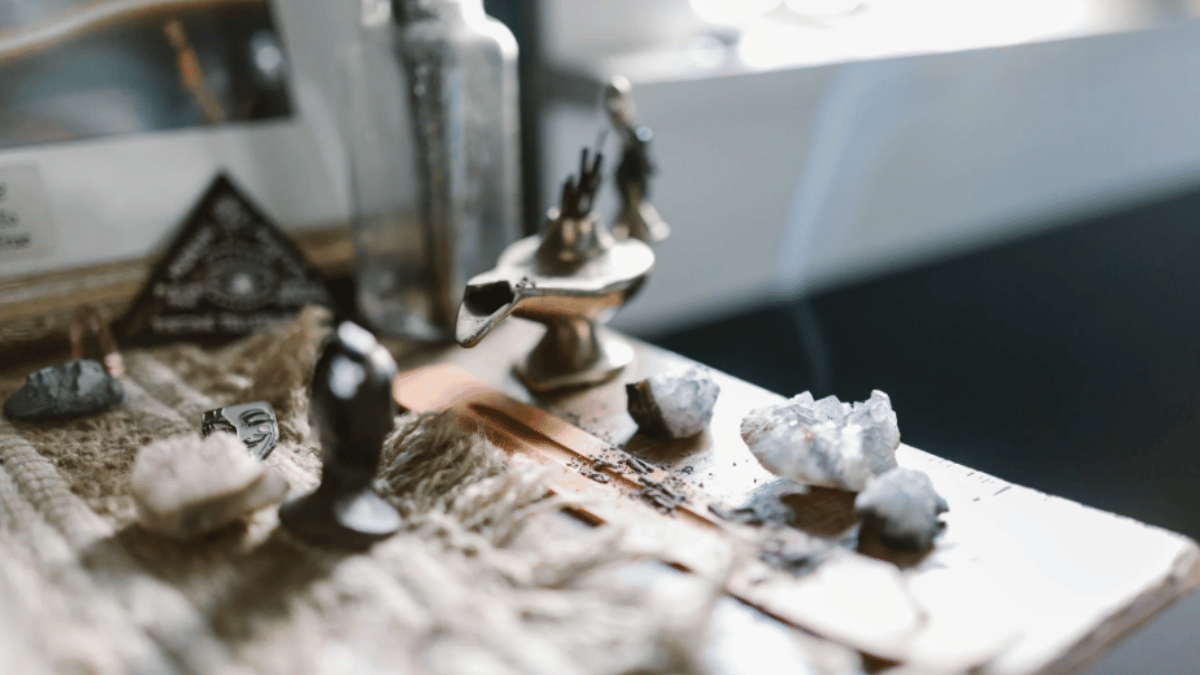 555 Angel Number Meaning. (Source: Pexels)