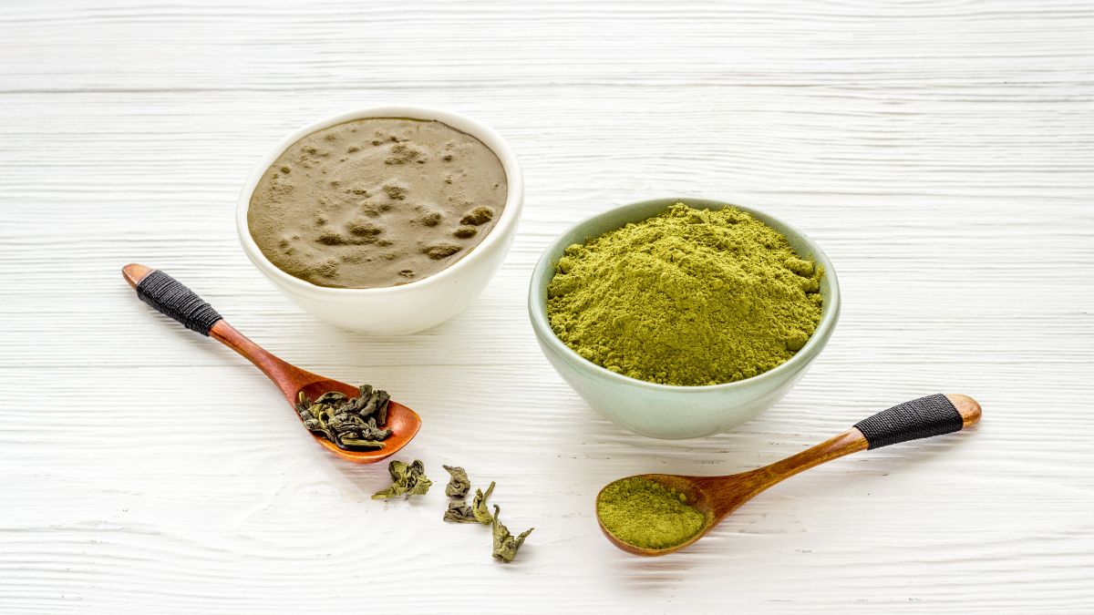 7 Benefits Of Using Henna Pack On Your Hair Once In A Month