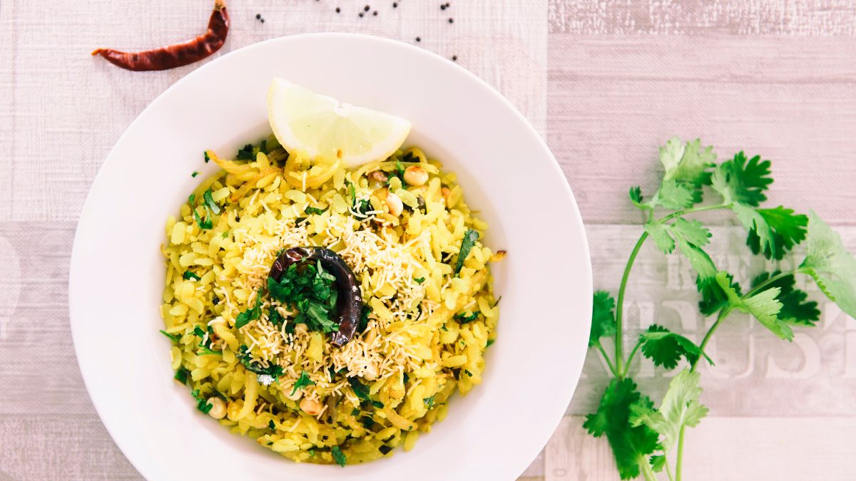 is-poha-healthy-for-breakfast-these-people-should-not-eat-this-food-in-the-morning