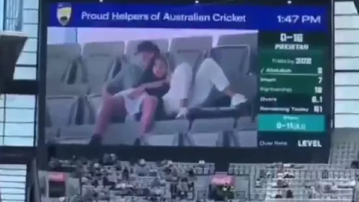 Viral Video: Couple Gets Cozy On Big Screen During LIVE Cricket Match; What  Happened Next Will Amuse You