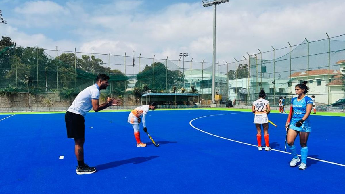 Hockey Rupinder Pal Singh Conducts Drag Flicking Camp For Indian Women